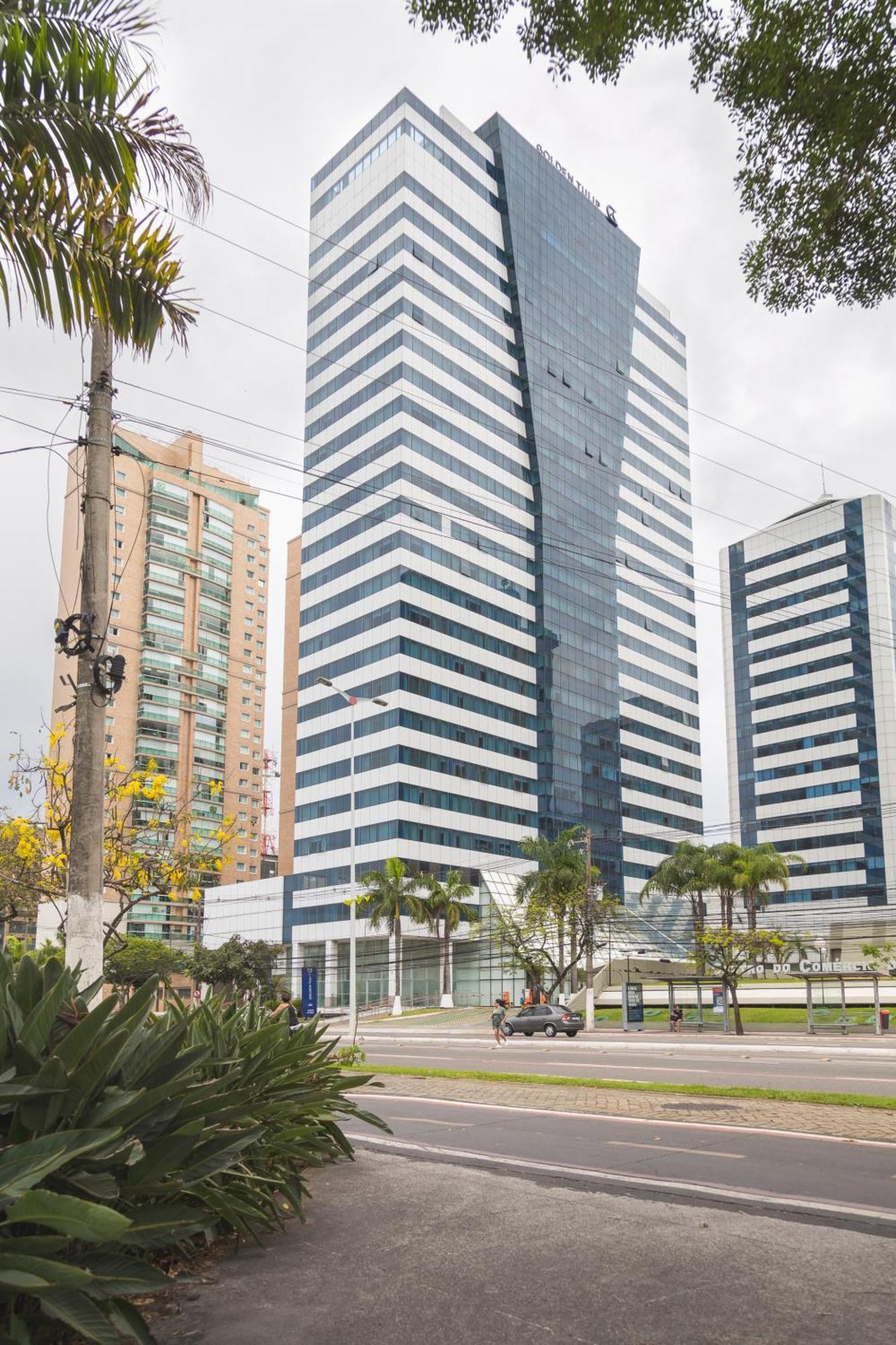 فندق Golden Tulip Porto فيتوريا المظهر الخارجي الصورة
